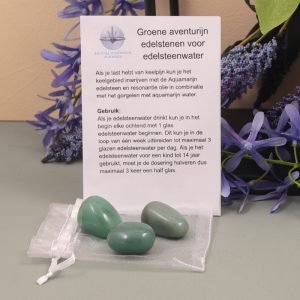 Groene aventurijn edelsteenwater